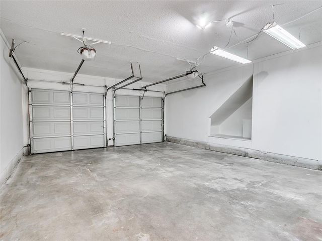 925 N Bradley Avenue, Oklahoma City, OK 73127