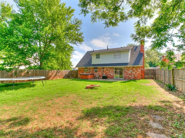 925 N Bradley Avenue, Oklahoma City, OK 73127