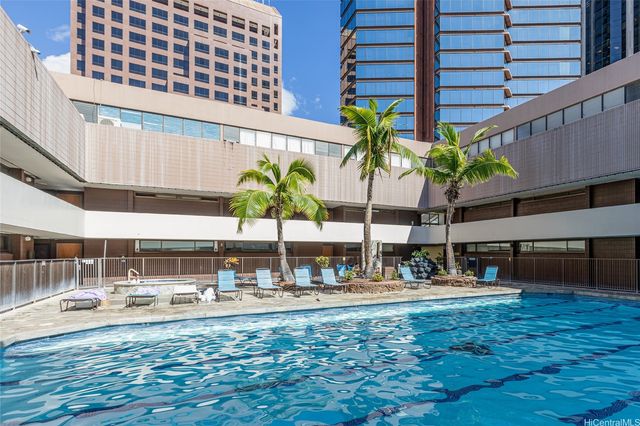 1088 Bishop Street 2001, Honolulu, HI 96813