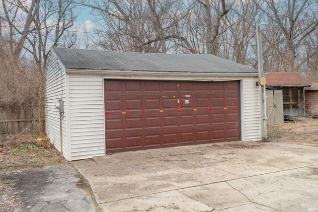 55219 Lexington Avenue, South Bend, IN 46628