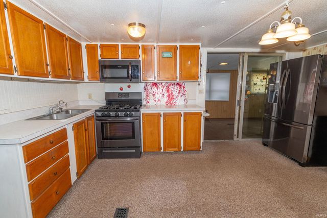 55219 Lexington Avenue, South Bend, IN 46628