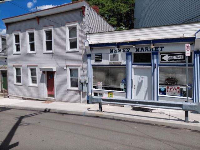 1610 Walz St, Spring Hill, PA 15212