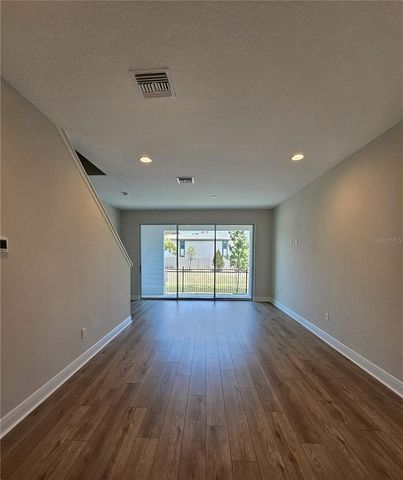 7773 93RD STREET N, Seminole, FL 33777