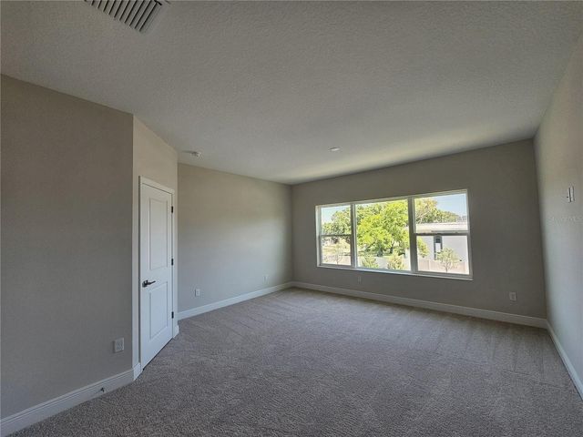 7773 93RD STREET N, Seminole, FL 33777