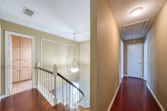 3802 Millbridge Drive, Houston, TX 77059