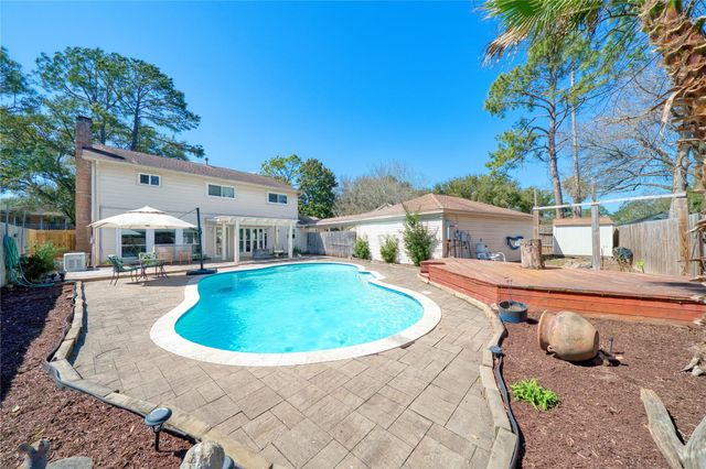 3802 Millbridge Drive, Houston, TX 77059