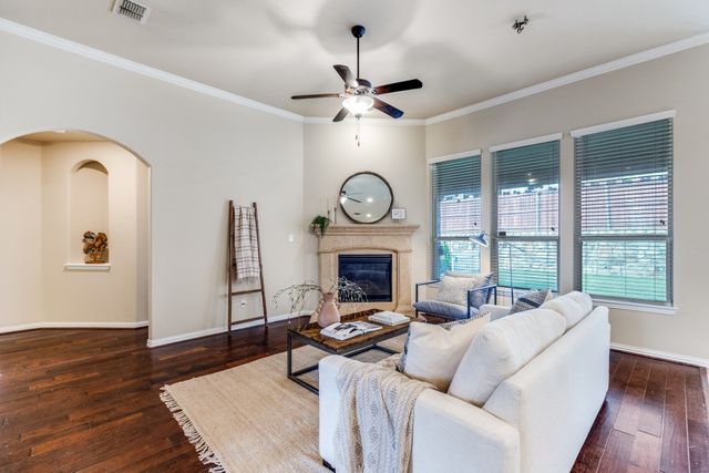 9650 Amberwoods Lane, Frisco, TX 75035