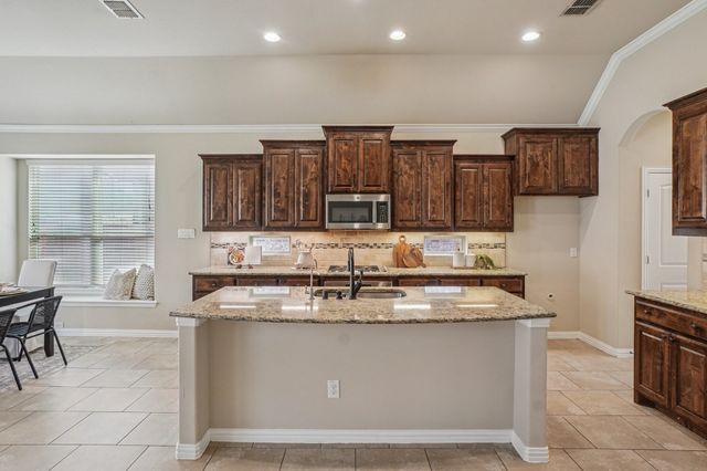 9650 Amberwoods Lane, Frisco, TX 75035