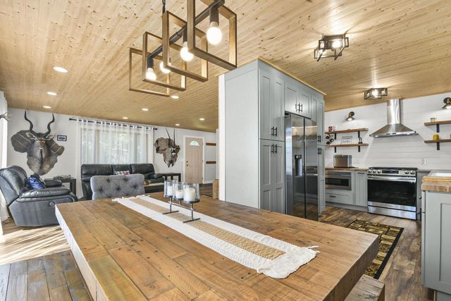 W10508 E Harmony Drive, Lodi, WI 53555