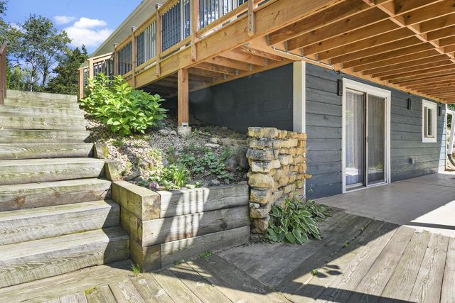 W10508 E Harmony Drive, Lodi, WI 53555