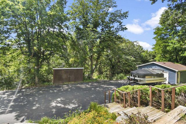 W10508 E Harmony Drive, Lodi, WI 53555