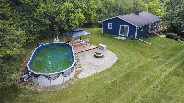 W10508 E Harmony Drive, Lodi, WI 53555