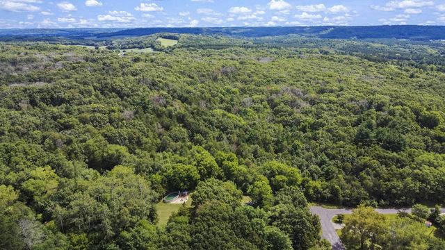 W10508 E Harmony Drive, Lodi, WI 53555