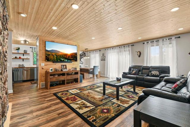 W10508 E Harmony Drive, Lodi, WI 53555