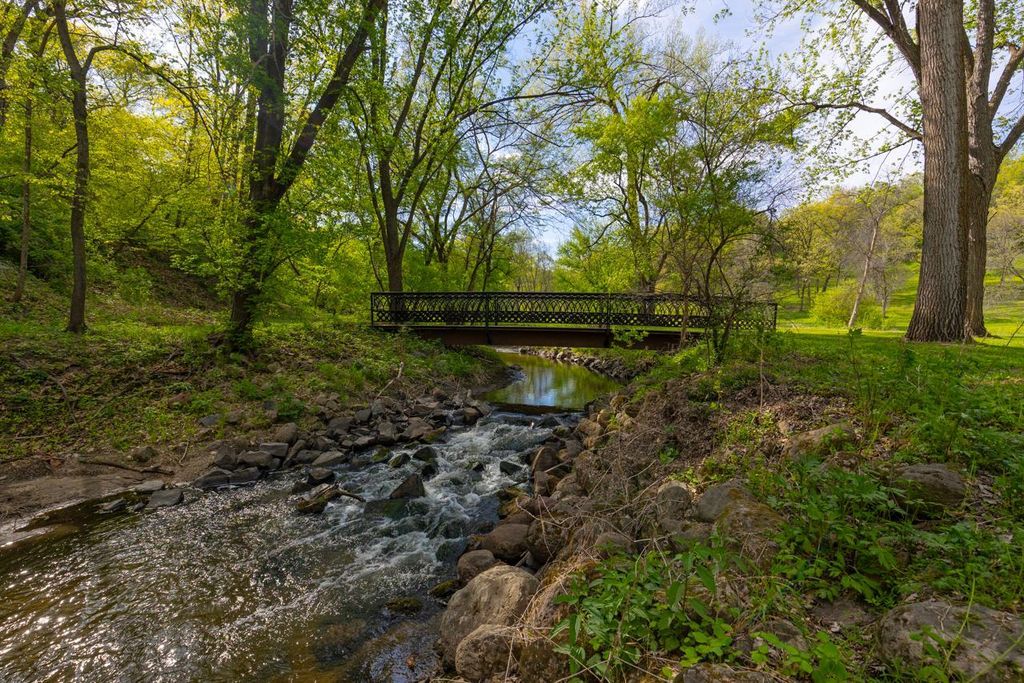 10300 Riverview Road, Eden Prairie, MN 55347 — photo 5