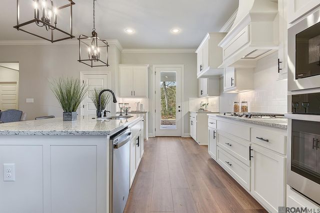 36114 Belle Parc Ave, Geismar, LA 70734