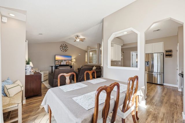 2204 Meadowood Ln., Longs, SC 29568