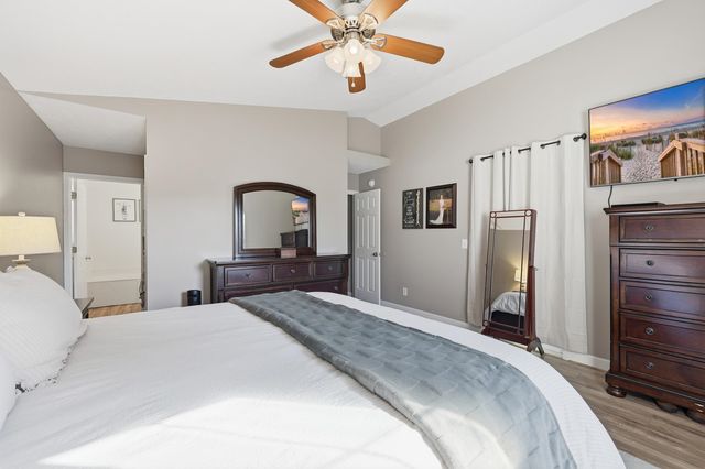 2204 Meadowood Ln., Longs, SC 29568