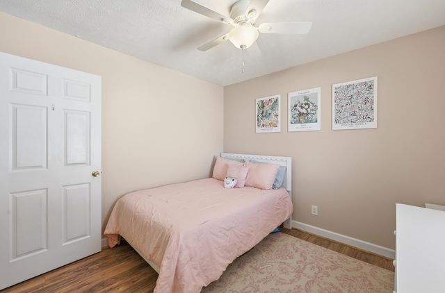 2204 Meadowood Ln., Longs, SC 29568