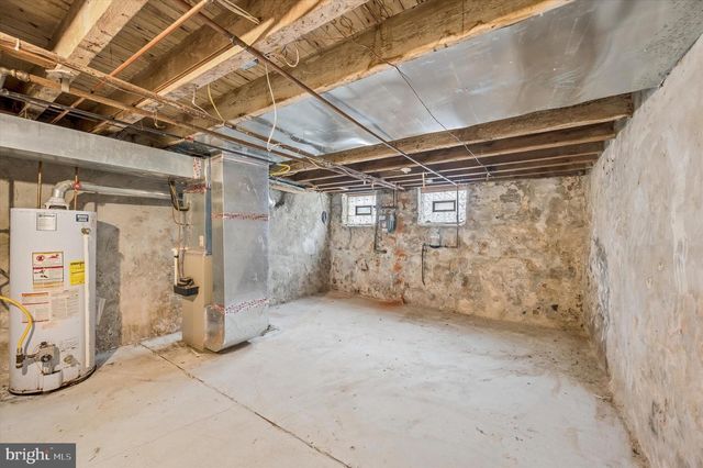 2009 N GRATZ ST, Philadelphia, PA 19121