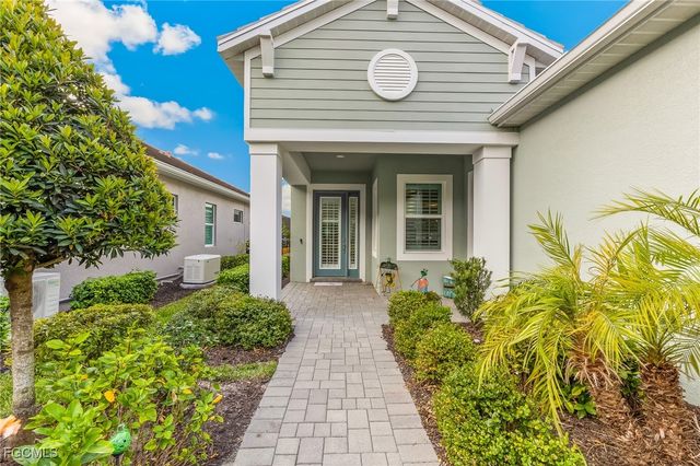 13853 Magnolia Isle DR, Fort Myers, FL 33905