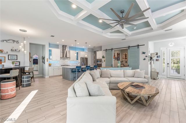 13853 Magnolia Isle DR, Fort Myers, FL 33905