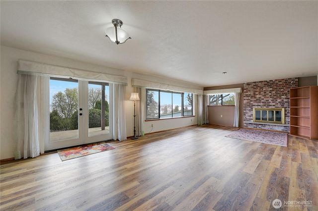2601 2nd Avenue E, Port Orchard, WA 98366