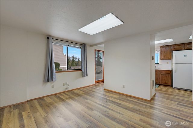 2601 2nd Avenue E, Port Orchard, WA 98366