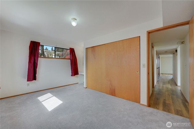2601 2nd Avenue E, Port Orchard, WA 98366