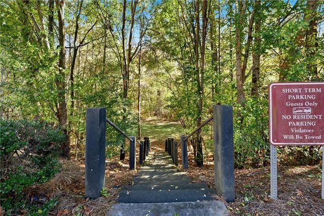 3294 Mill Springs Circle, Buford, GA 30519