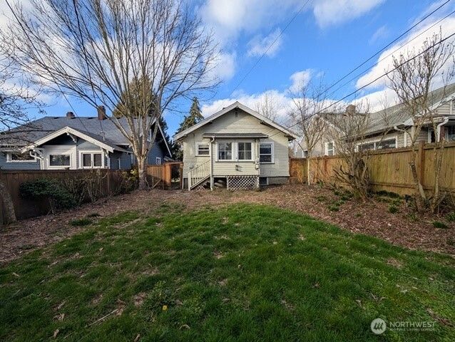 2726 S 14th Street, Tacoma, WA 98405