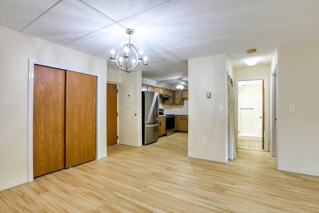133 Franklin St 403, Stoneham, MA 02180