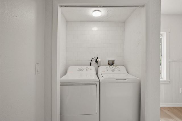 1618 43RD STREET S, St Petersburg, FL 33711