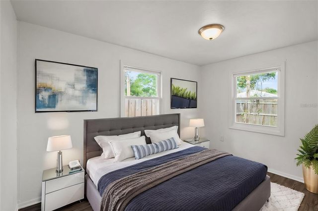 1618 43RD STREET S, St Petersburg, FL 33711