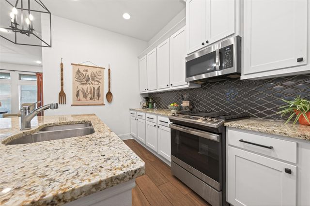 9415 Oakheath Canyon Court, Tomball, TX 77375