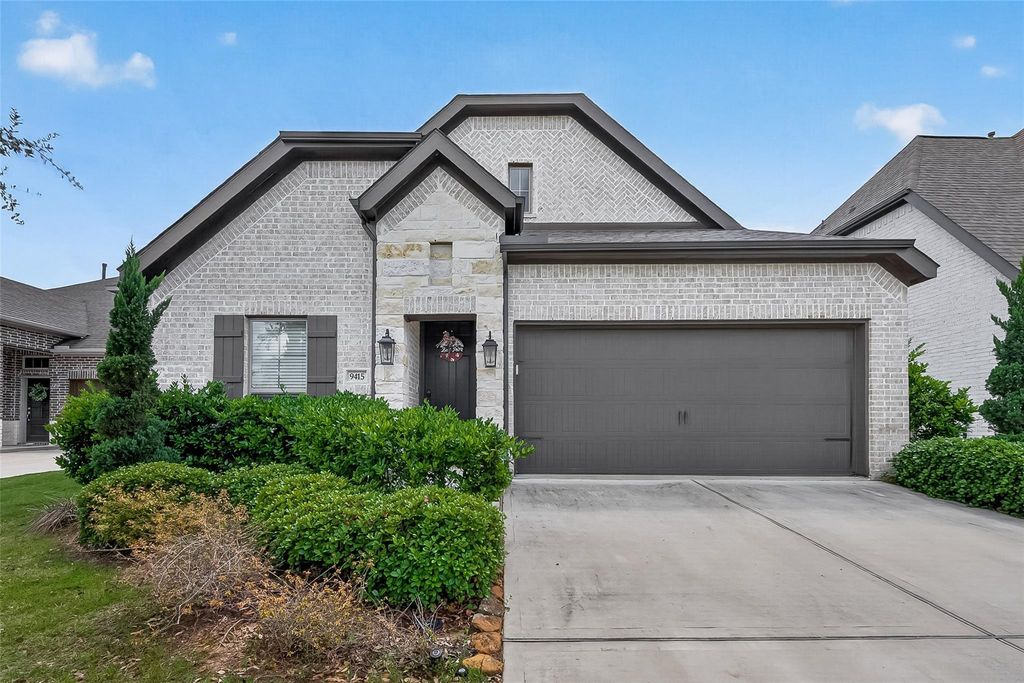 9415 Oakheath Canyon Court, Tomball, TX 77375