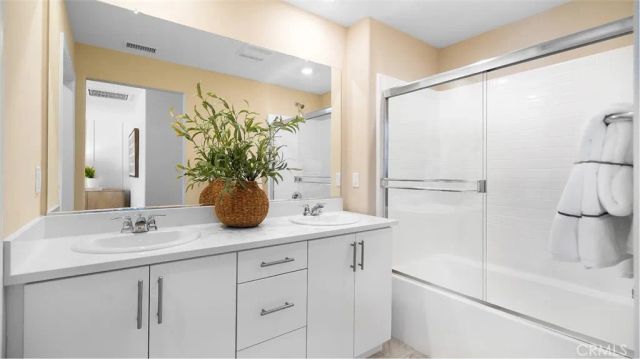 17886 McKenzie Court, Hesperia, CA 92345