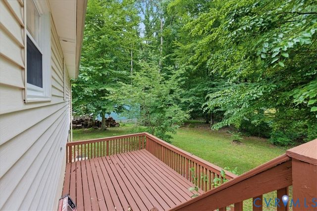 5571 Heatherhill Dr, North Chesterfield, VA 23234