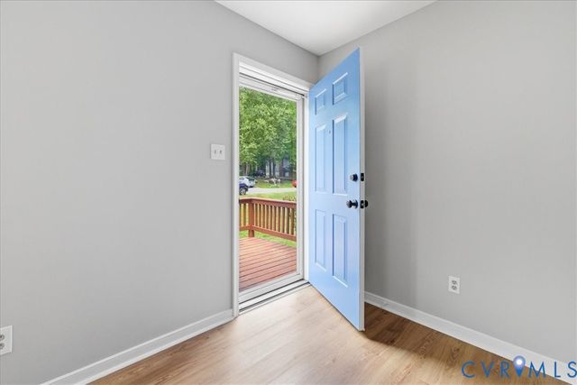 5571 Heatherhill Dr, North Chesterfield, VA 23234