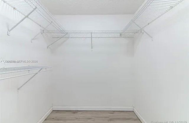 100 Lakeview Drive 112, Weston, FL 33326
