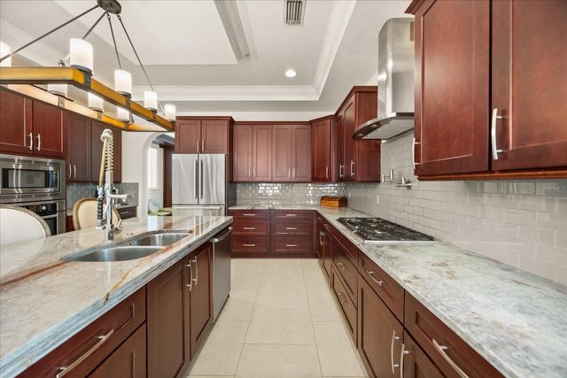 12411 MONTALCINO CIRCLE, Windermere, FL 34786