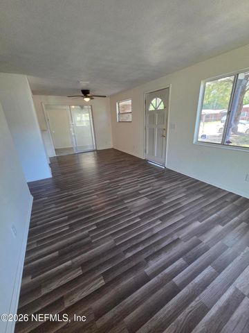 4245 MCDANIEL Drive, Jacksonville, FL 32209