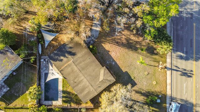 512 N LAKEMONT AVENUE, Winter Park, FL 32792