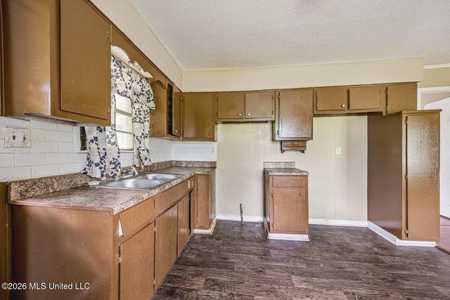 1340 Craft Road, Olive Branch, MS 38654