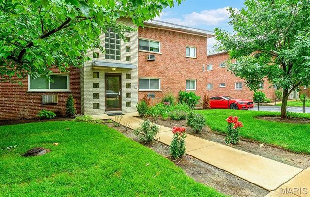 2000-2004 Bellevue Avenue, Maplewood, MO 63143