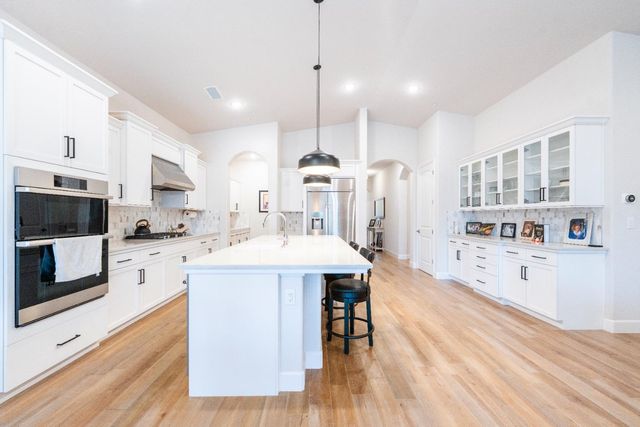 1731 N Hanson Avenue, Clovis, CA 93619