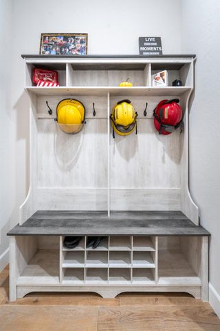 1731 N Hanson Avenue, Clovis, CA 93619