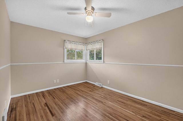 5302 Holiday Road, Minnetonka, MN 55345