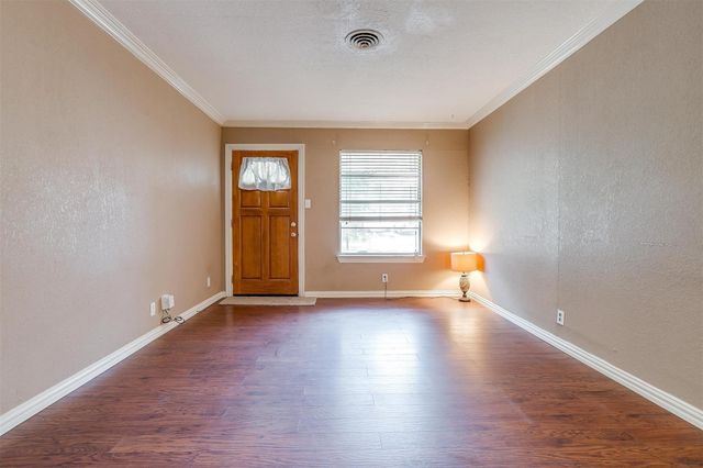 120 Wanda Way, Burleson, TX 76028