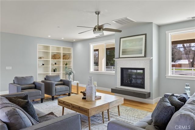 11 Hawk Place, Chico, CA 95973